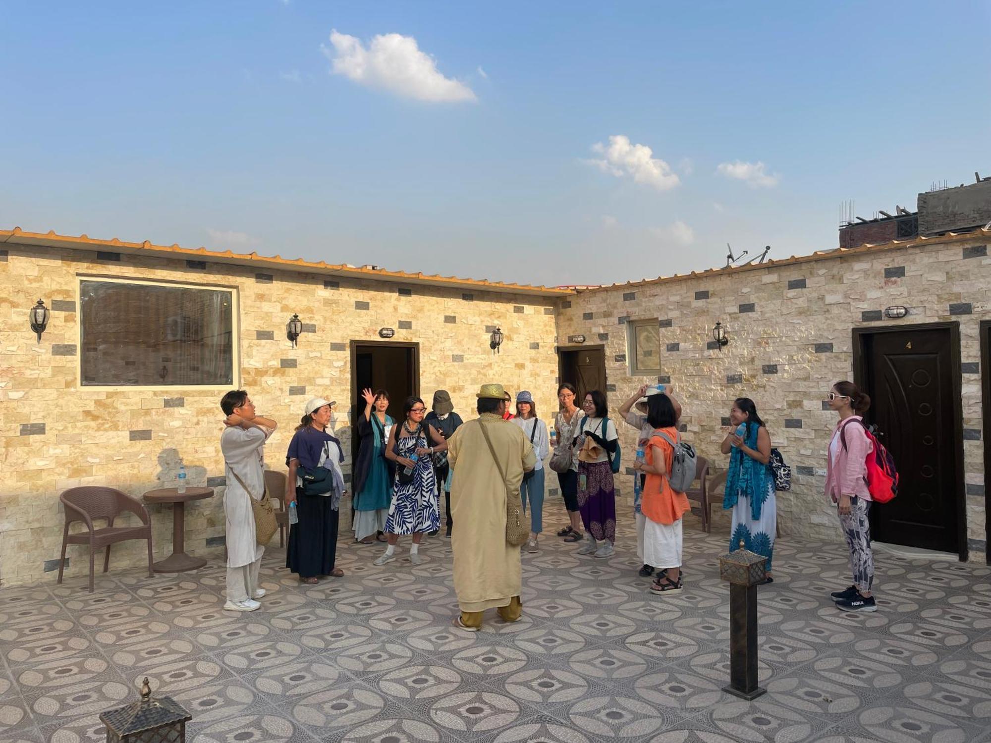 Sphinx Palace Pyramids View Inn Kafret el-Gabal المظهر الخارجي الصورة
