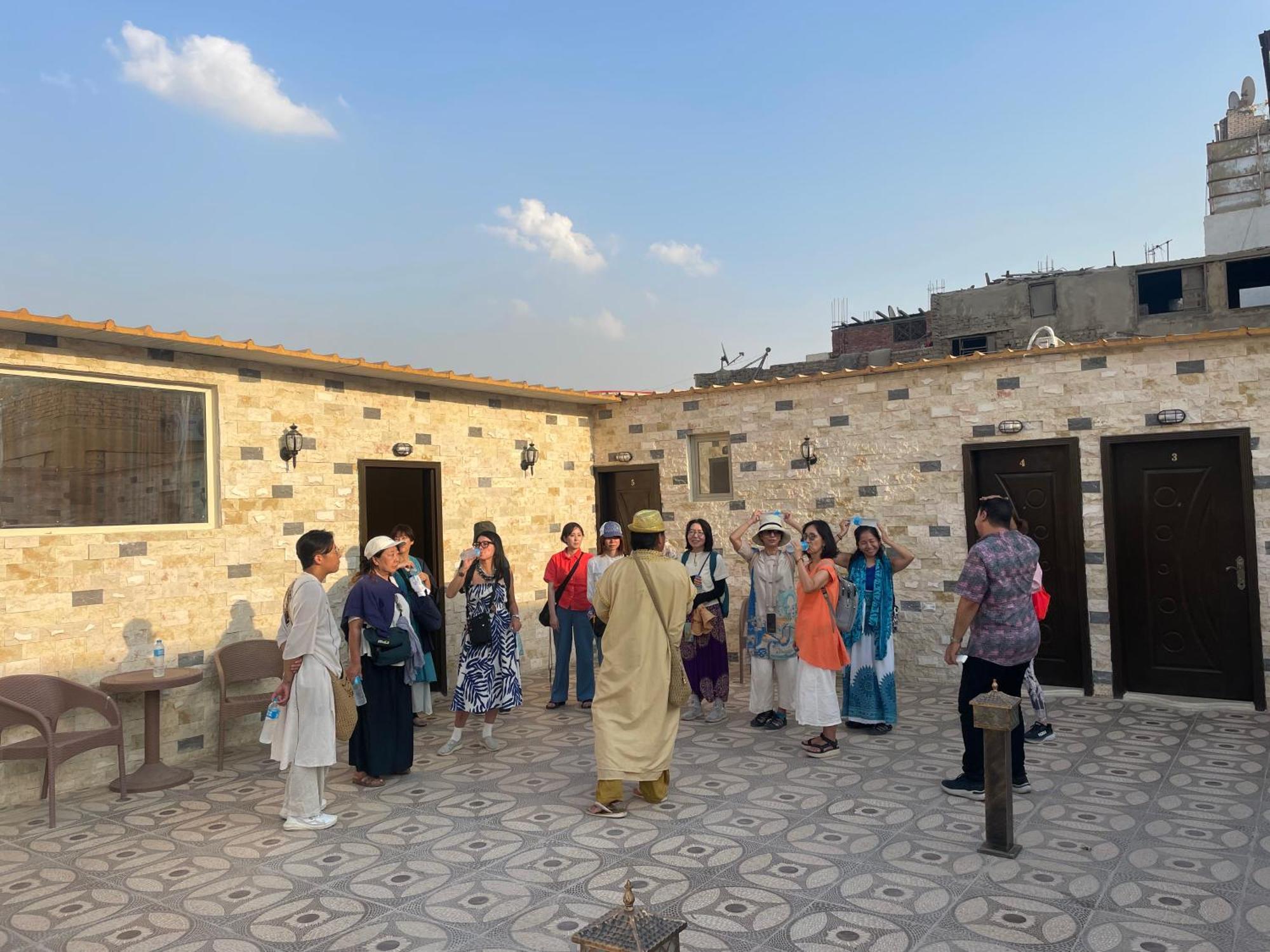 Sphinx Palace Pyramids View Inn Kafret el-Gabal المظهر الخارجي الصورة